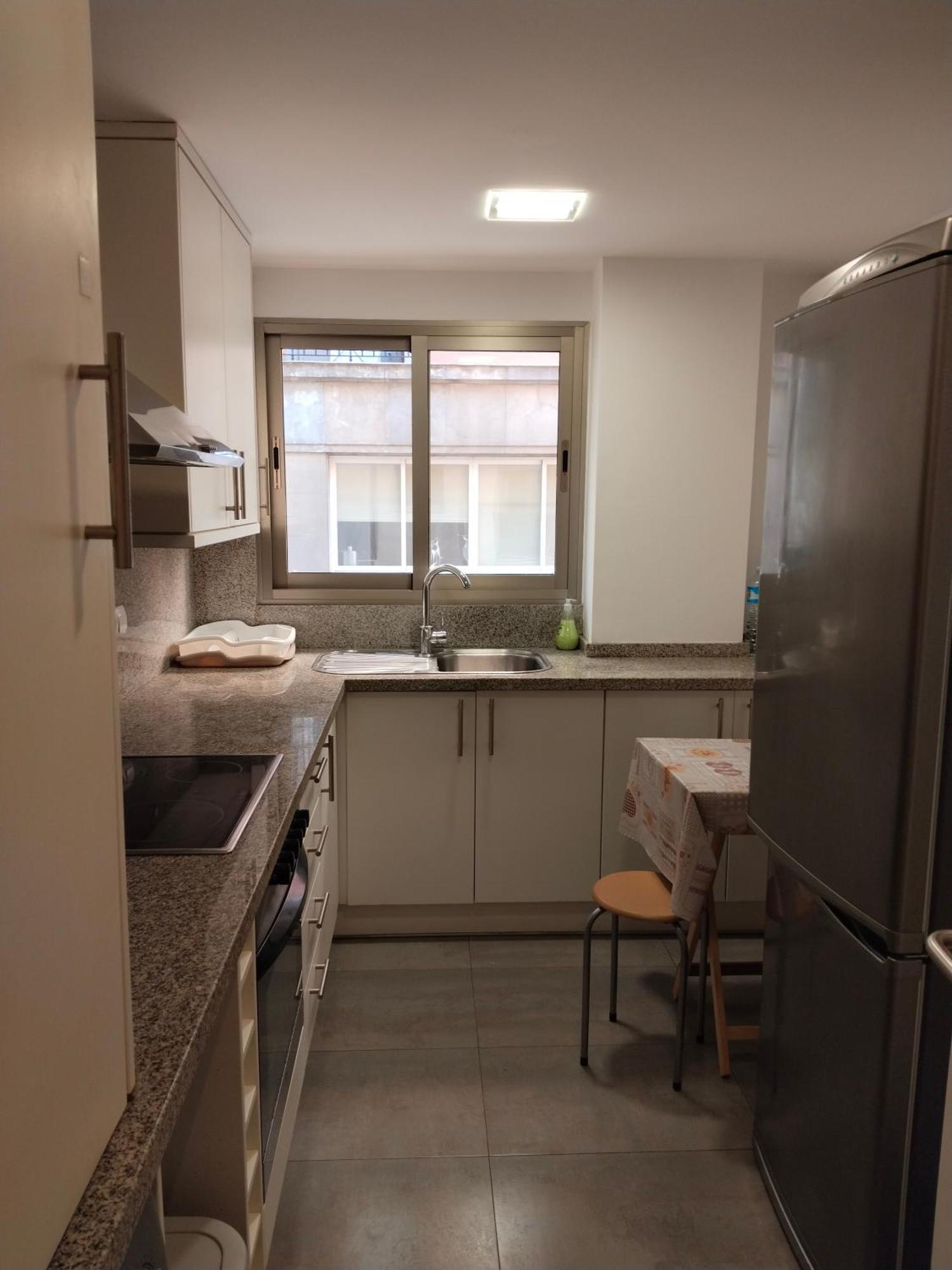 City Center Nice Apartment Аликанте Экстерьер фото