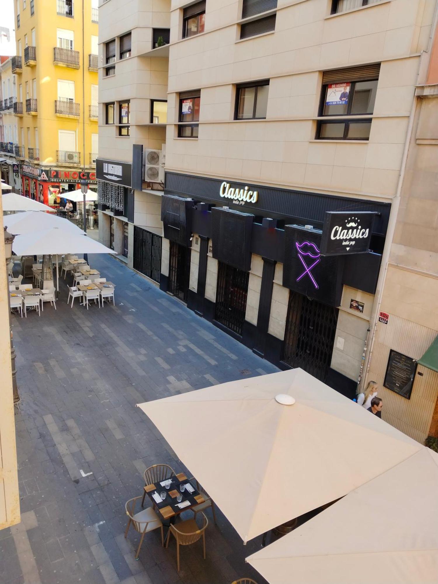 City Center Nice Apartment Аликанте Экстерьер фото